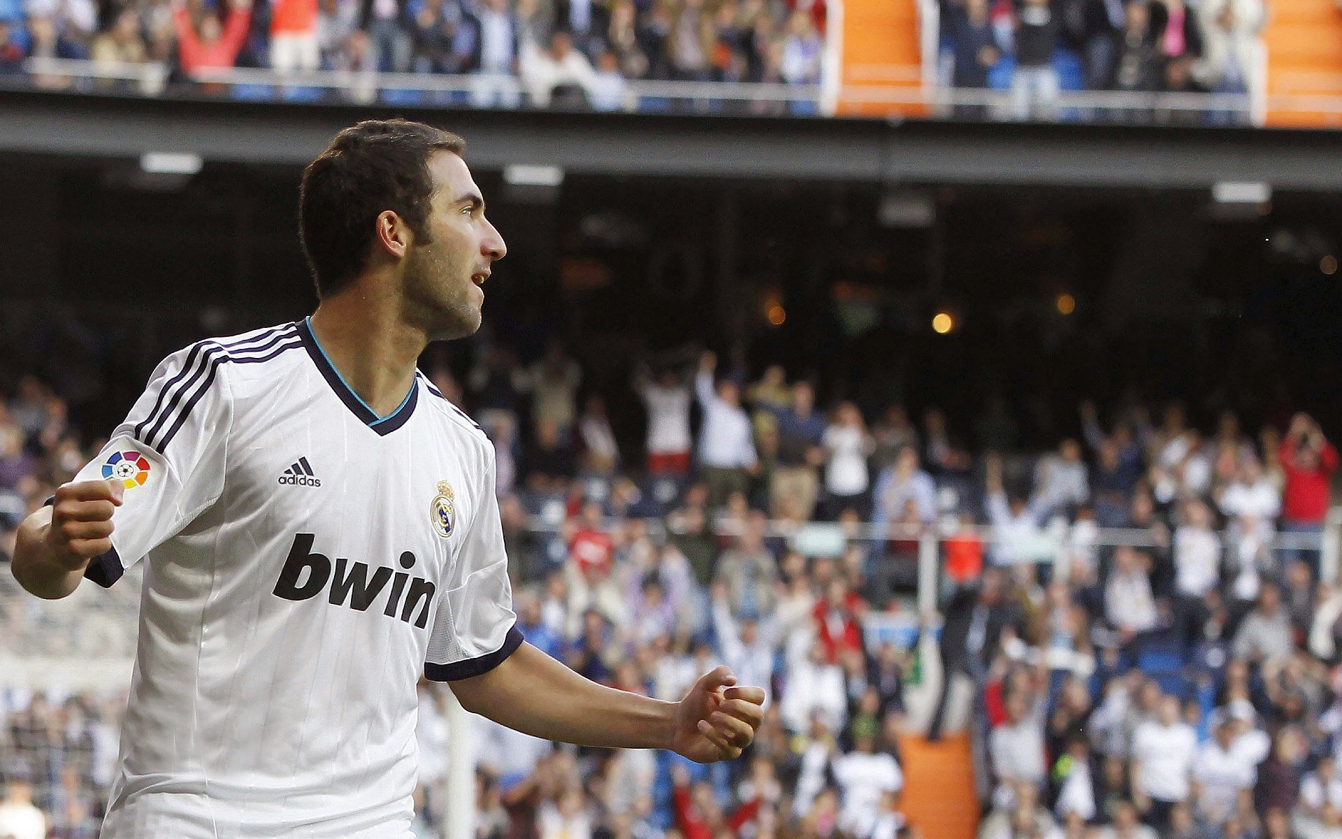 快船队迎战联盟劲敌，誓夺胜利关键战役，快船全队