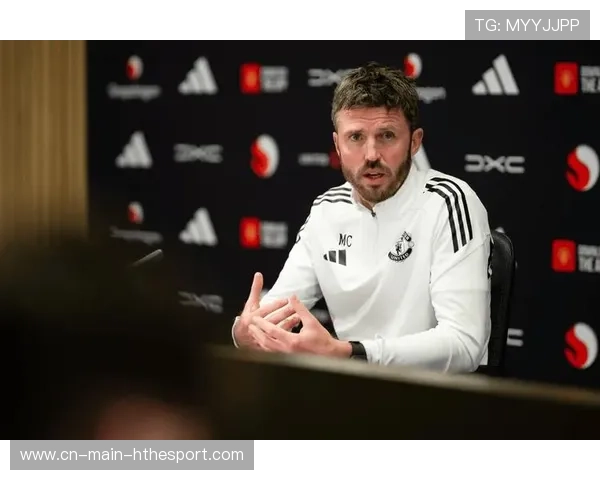 曼联全力备战欧冠四强，卡里克参与战术调整，曼联助理教练卡里克